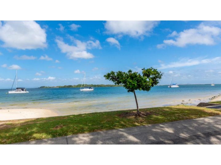Stylish Holiday apartment opposite Bribie Foreshore Guest house, Bongaree - imaginea 4
