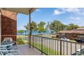 Stylish Holiday apartment opposite Bribie Foreshore Guest house, Bongaree - thumb 7