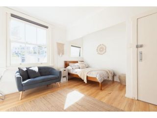 Discover Rushcutters Bay Apartment, Sydney - 3