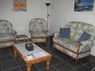 Sue's Place Apartment, Bellara - 1