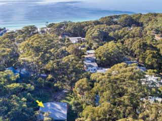 SUMMERDAZE Hyams Beach 4pm check out Sundays except Peak season Guest house, Hyams Beach - 2