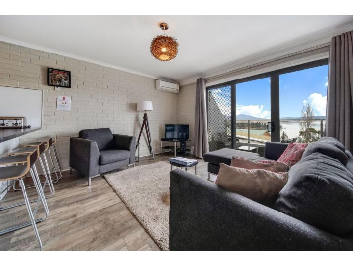 Summit 11 - Fabulous views and location Guest house, Jindabyne - imaginea 2