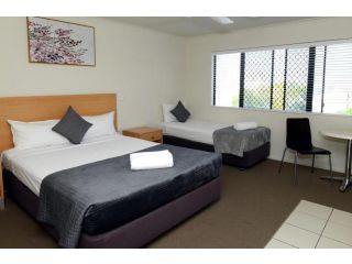 Summit Motel Hotel, Townsville - 2