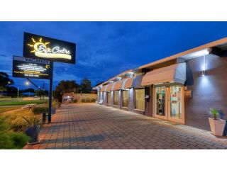 Sun Centre Motel Hotel, Swan Hill - 2