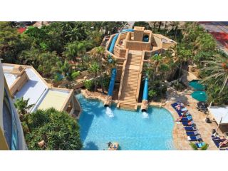 Sun City 2 Bedroom Ocean Views Apartment Apartment, Gold Coast - 3