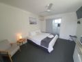 Sun City Motel Hotel, Bundaberg - thumb 2