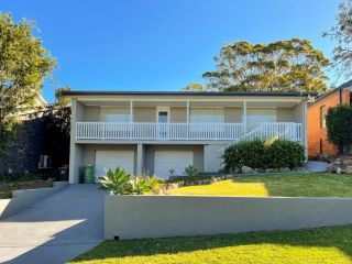 SUN DRENCHED HOME AWAY FROM HOME // BATEAU BAY Guest house, Bateau Bay - 3