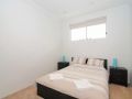 Sun Filled Balcony Just a 2 Minute Walk to the Beach Guest house, Huskisson - thumb 8