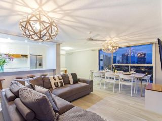 Sunbird Beach Resort Hotel, Gold Coast - 5