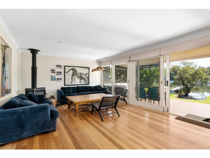 SUNLIT RIVERFRONT ESCAPE // HAWKESBURY Guest house, New South Wales - imaginea 6