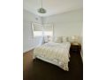 Sunny 2BR in Manly - steps to beaches, shops, cafes Apartment, Sydney - thumb 8