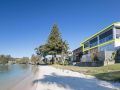 Sunrise Waters&#x27;, 2/63 Soldiers Point Road - stunning waterfront property Guest house, Soldiers Point - thumb 13
