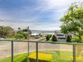 Sunset Place&#x27; 1/29 Sunset Boulevard- gorgeous townhouse so close to the water Guest house, Soldiers Point - thumb 1