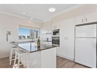 Sunshine Towers Boutique Apartments Aparthotel, Maroochydore - 2