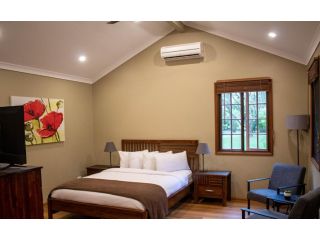 Sunshine Valley Cottages Hotel, Queensland - 3