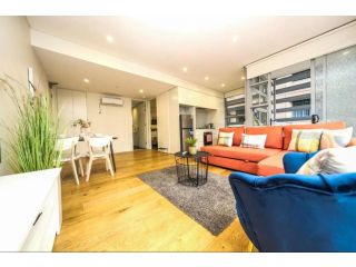 Alora Apartment in Sydney CBD - Darling Harbour Apartment, Sydney - 1