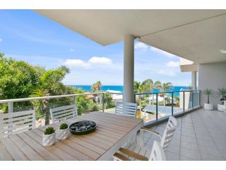 Sunny and spacious Sunshine Beach Apartment, Sunshine Beach - 3