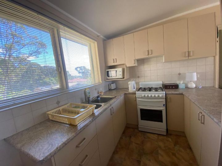 Denhams Beach Cottage Guest house, Sunshine Bay - imaginea 5
