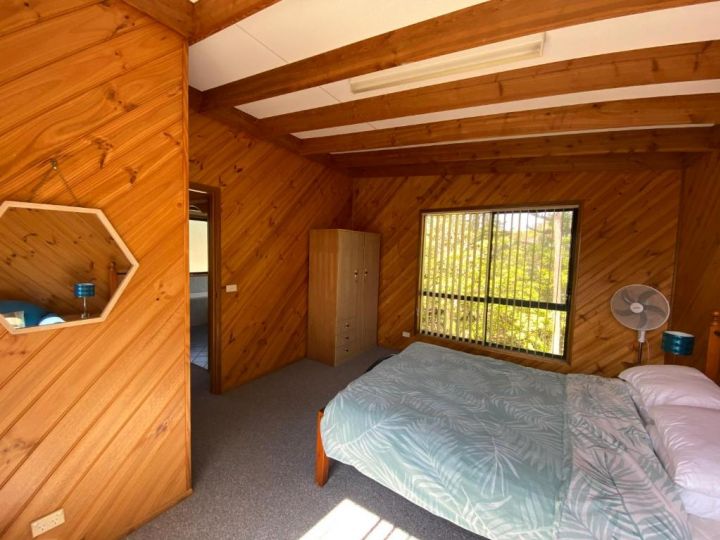 Denhams Beach Cottage Guest house, Sunshine Bay - imaginea 10