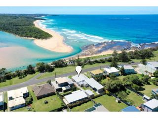 SurfBreak on Seaside Guest house, Burrill Lake - 2