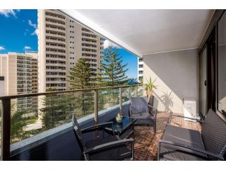 SURFERS COASTAL ESCAPE // SURFERS PARADISE QLD Guest house, Gold Coast - 3