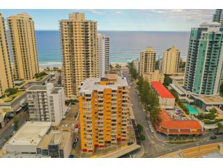 Surfers Holiday Apartments (PT) Apartment, Gold Coast - 2