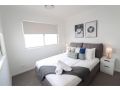 Surfers Paradise Guest house, Catherine Hill Bay - thumb 16