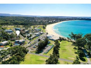 Surfmist Four on Mollymook Apartment, Mollymook - 1