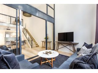 Surry Hills Modern One Bedroom Apartment -GOUL Apartment, Sydney - 4