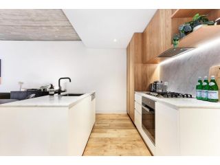 Stylish 1 bedroom retreat in trendy Surry Hills - 6 BRK Apartment, Sydney - 1