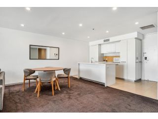 Swainson at Horizons Apartment, Adelaide - 3