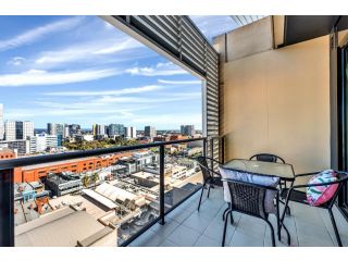 Swainson at Horizons Apartment, Adelaide - 4