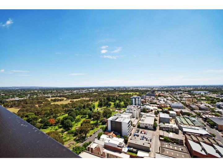 Swainson at Vue Apartment, Adelaide - imaginea 6