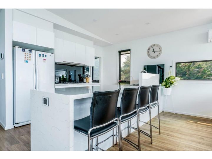 SWEEPING VIEWS Wifi Pet Friendly outside only Guest house, Australia - imaginea 9