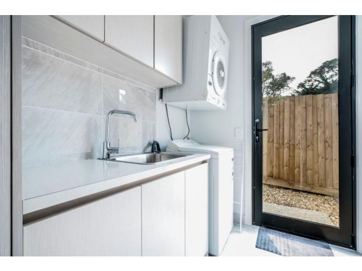SWEEPING VIEWS Wifi Pet Friendly outside only Guest house, Australia - imaginea 20