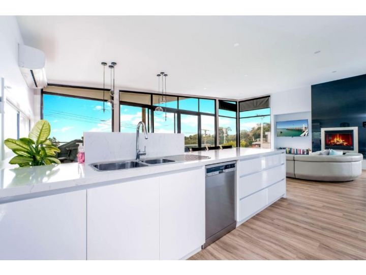 SWEEPING VIEWS Wifi Pet Friendly outside only Guest house, Australia - imaginea 8