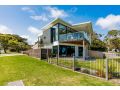SWEEPING VIEWS Wifi Pet Friendly outside only Guest house, Australia - thumb 2