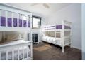 SWEEPING VIEWS Wifi Pet Friendly outside only Guest house, Australia - thumb 16
