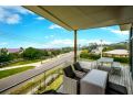 SWEEPING VIEWS Wifi Pet Friendly outside only Guest house, Australia - thumb 1