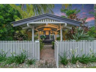 Sweet Creek Cottage, Palm Cove Guest house, Palm Cove - 4