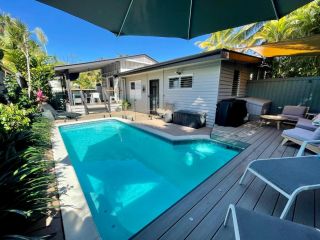 Sweet Creek Cottage, Palm Cove Guest house, Palm Cove - 2