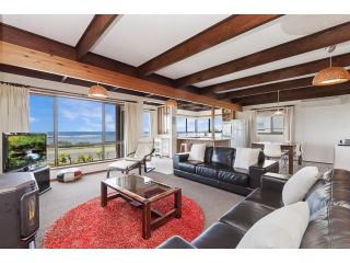 Swimmers' Rest - uninterrupted panoramic ocean views Guest house, Port Fairy - 1