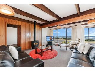 Swimmers' Rest - uninterrupted panoramic ocean views Guest house, Port Fairy - 3