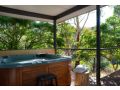 Swiss Mt Villa 2 Guest house, Hepburn Springs - thumb 7