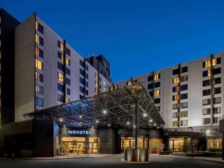 Novotel Sydney International Airport Hotel, Sydney - 2