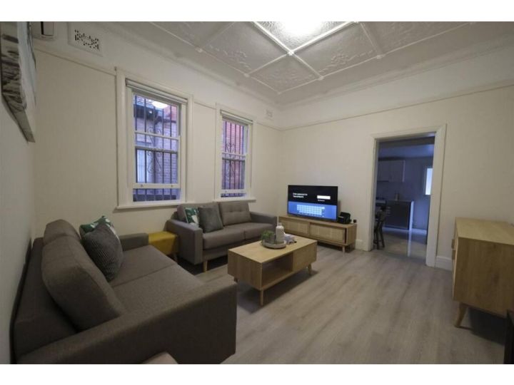 Sydney Burwood 5 Bed with 4 Bath FREE Netflix WIFI Guest house, Sydney - imaginea 3