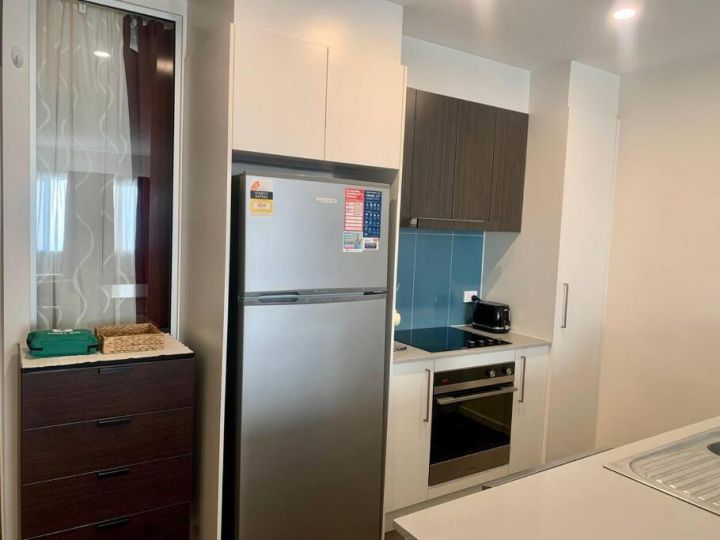Modern 2 Bedroom Rental Unit with Free Parking and close to the Light Rail Apartment, New South Wales - imaginea 7