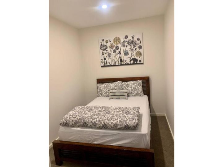 Modern 2 Bedroom Rental Unit with Free Parking and close to the Light Rail Apartment, New South Wales - imaginea 6