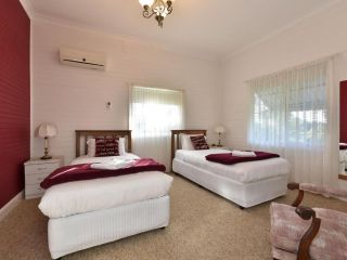 Tabitha Hill Cottage Guest house, Bellbird - 4