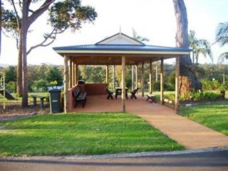 Tabourie Lake Motor Inn Hotel, Ulladulla - 3